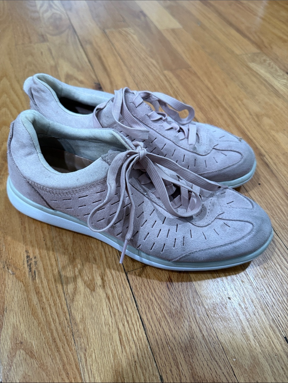 Women's Blush Pink Suede Casual Lace-Up Sneakers